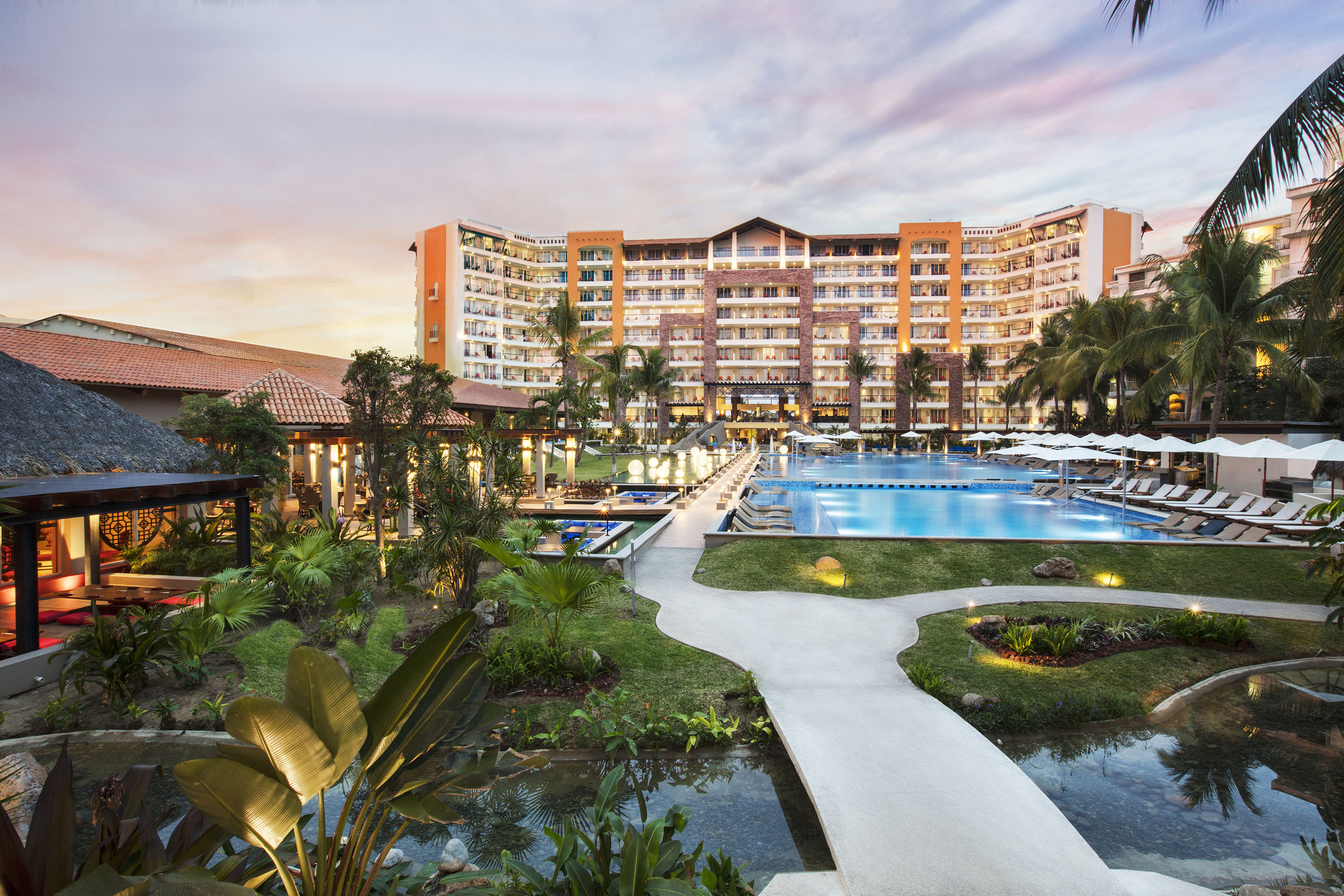 Reflect Krystal Grand Nuevo Vallarta – Puerto Vallarta – Reflect ...